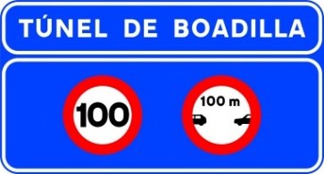 Señal S-533: Localización de túnel en autopista o autovía con información sobre las obligaciones específicas de circulación dentro del mismo